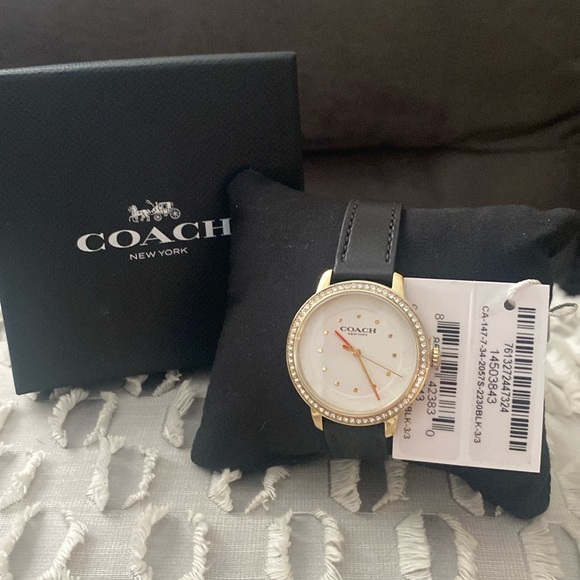 Coach Watch with Black leather band - Picture 1 of 1